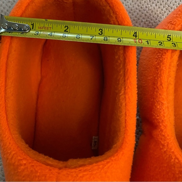 World of Clogs Dutch Clog Slippers in Orange Men’s Size 11.5 Holland Embroidery - Picture 8 of 9